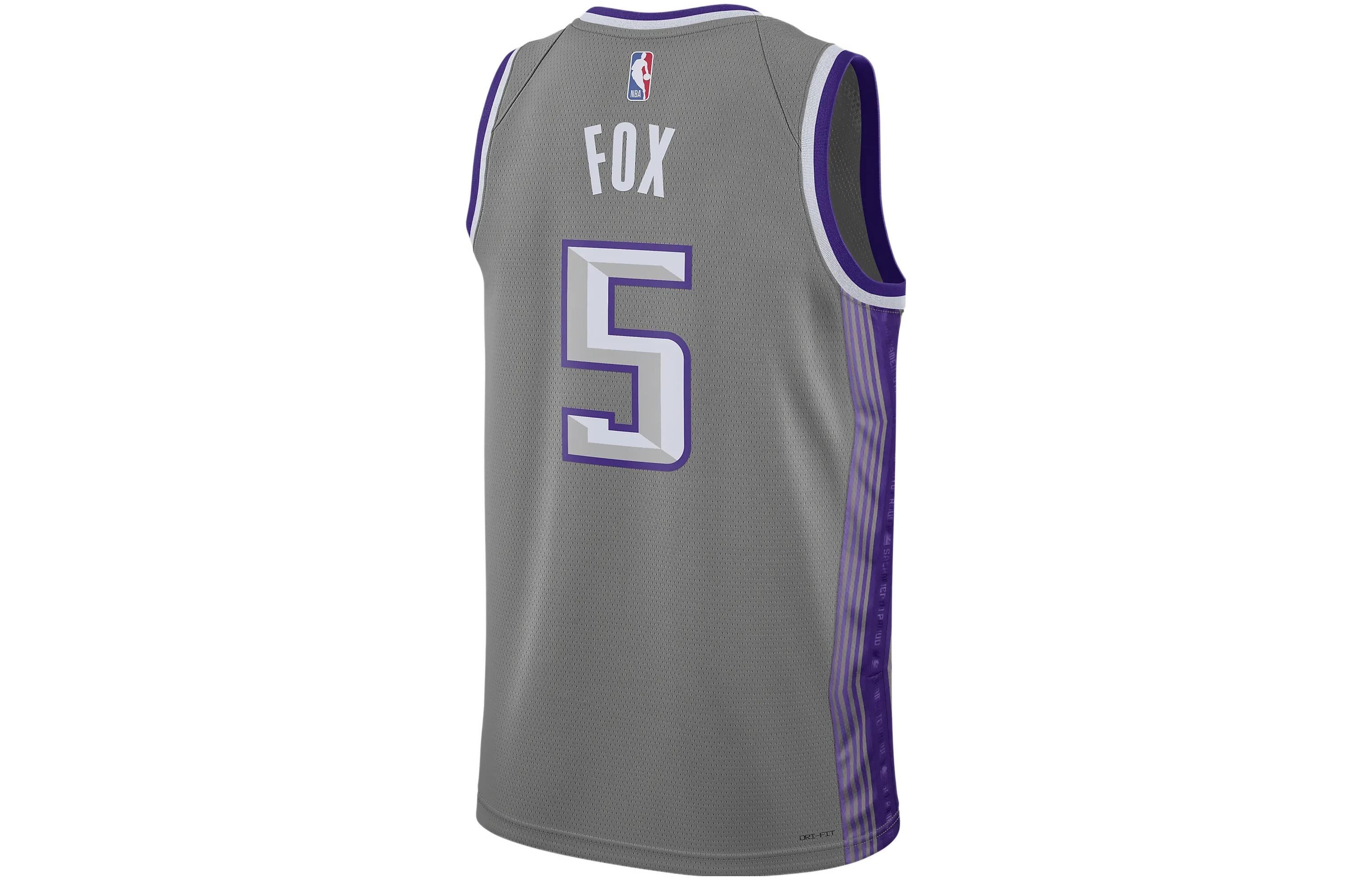 Nike Dri-FIT NBA Sacramento Kings De’Aaron Fox City Edition 2022/23 Swingman Jersey DO9609-003