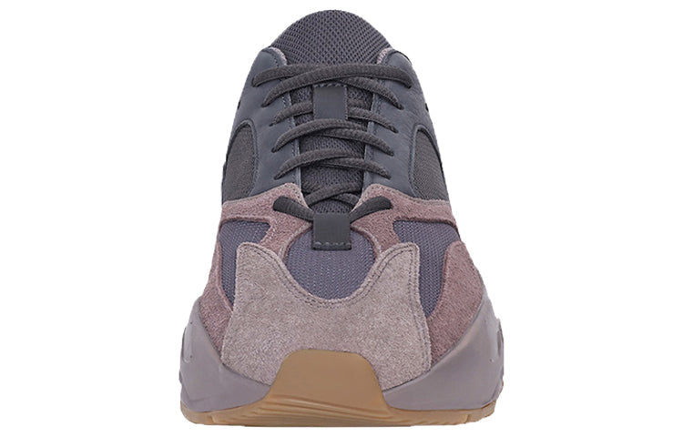 adidas Yeezy Boost 700 ‘Mauve’ EE9614