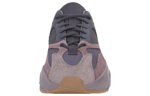 adidas Yeezy Boost 700 ‘Mauve’ EE9614