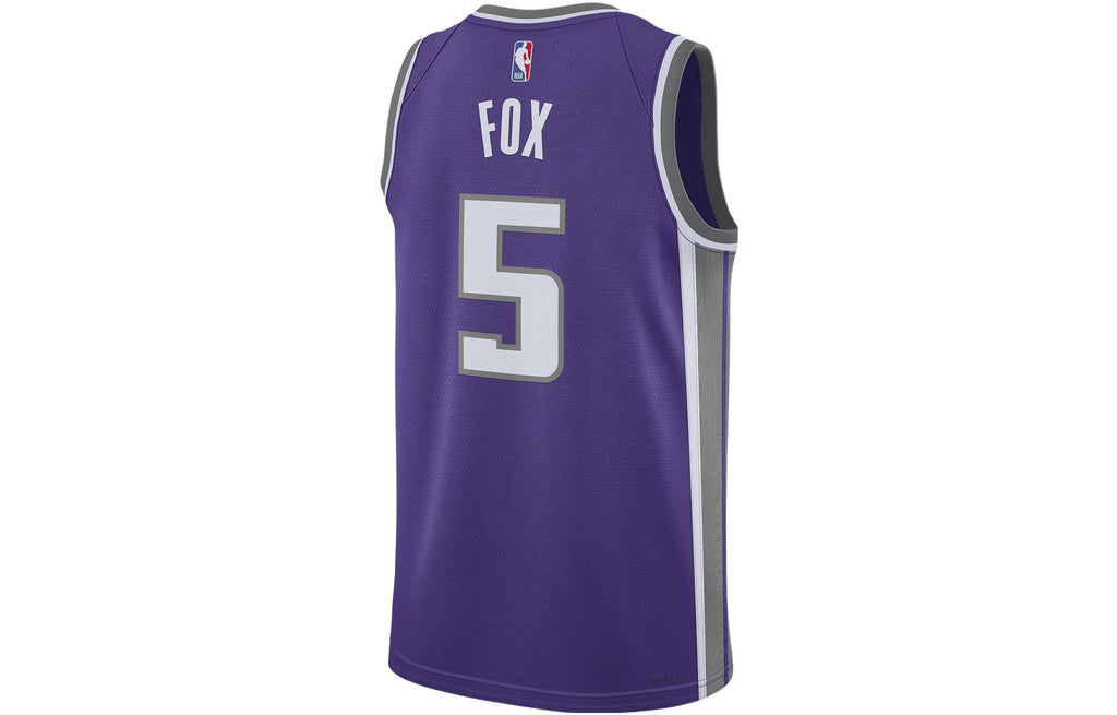Nike Dri-FIT NBA Sacramento Kings De’Aaron Fox Icon Edition 2022/23 Swingman Jersey DN2021-504