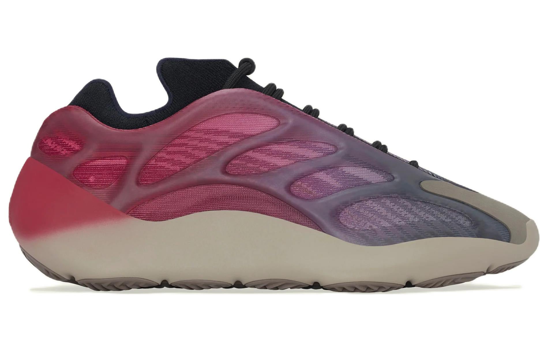 adidas Yeezy 700 V3 ‘Fade Carbon’ GW1814