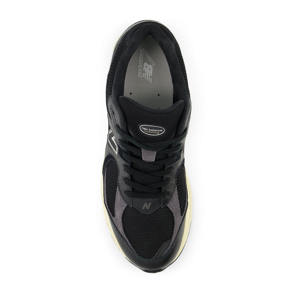 New Balance 2002R ‘Black Vintage’ M2002RIB