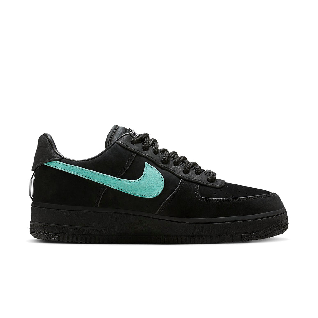 Nike Air Force 1 Low SP ‘Tiffany & Co.’ DZ1382-001