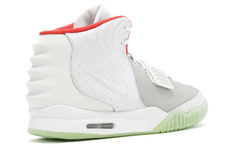 Nike Air Yeezy 2 NRG ‘Pure Platinum’ 508214-010