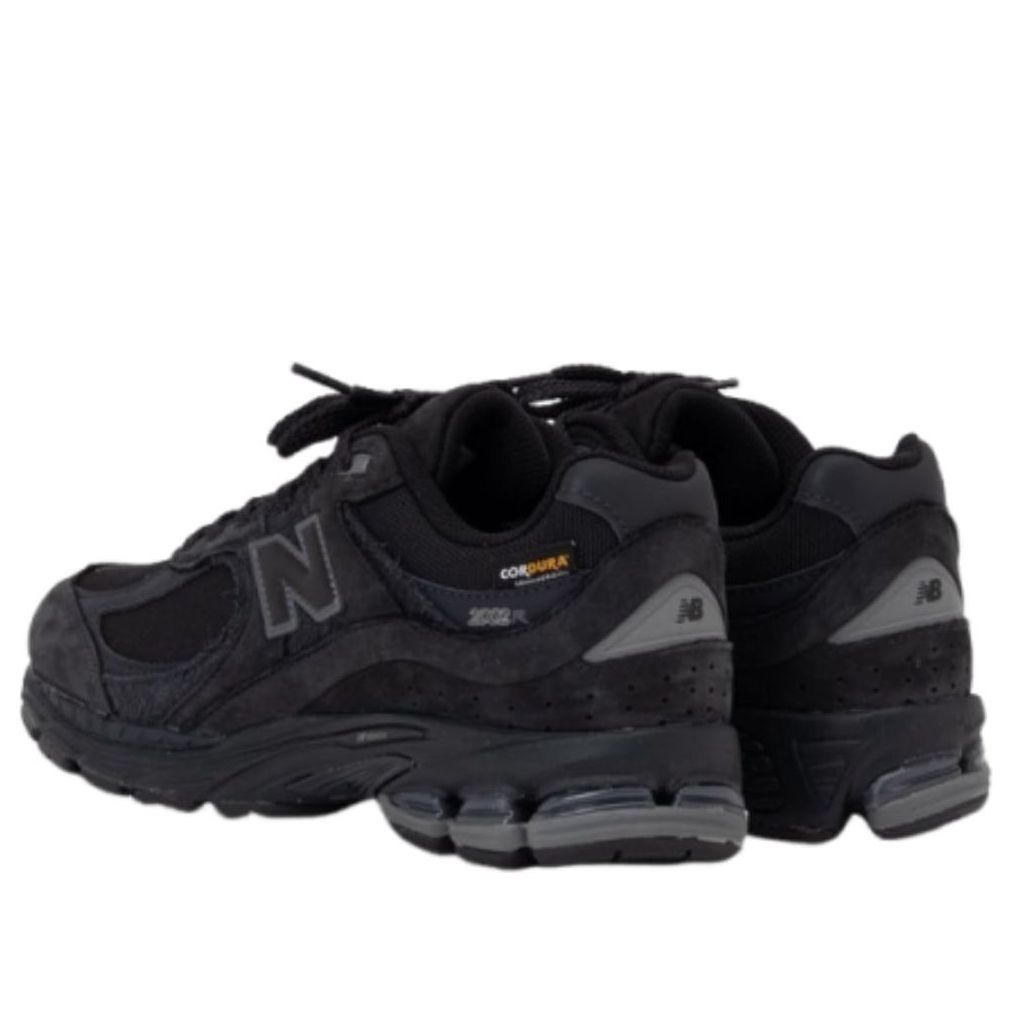 New Balance 2002R ‘Cordura Phantom Black’ M2002RPJ