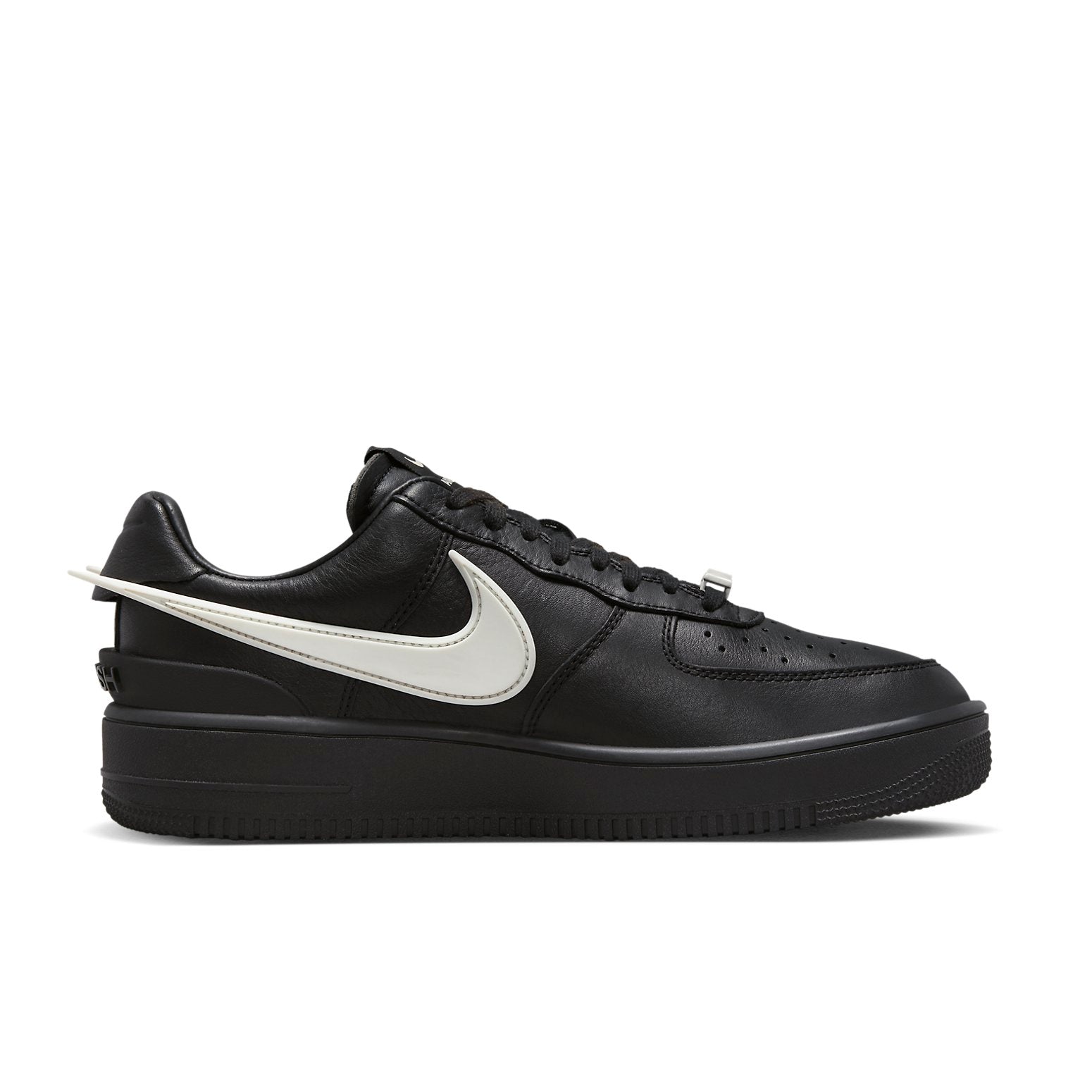 Nike Air Force 1 Low x AMBUSH ‘Black’ DV3464-001