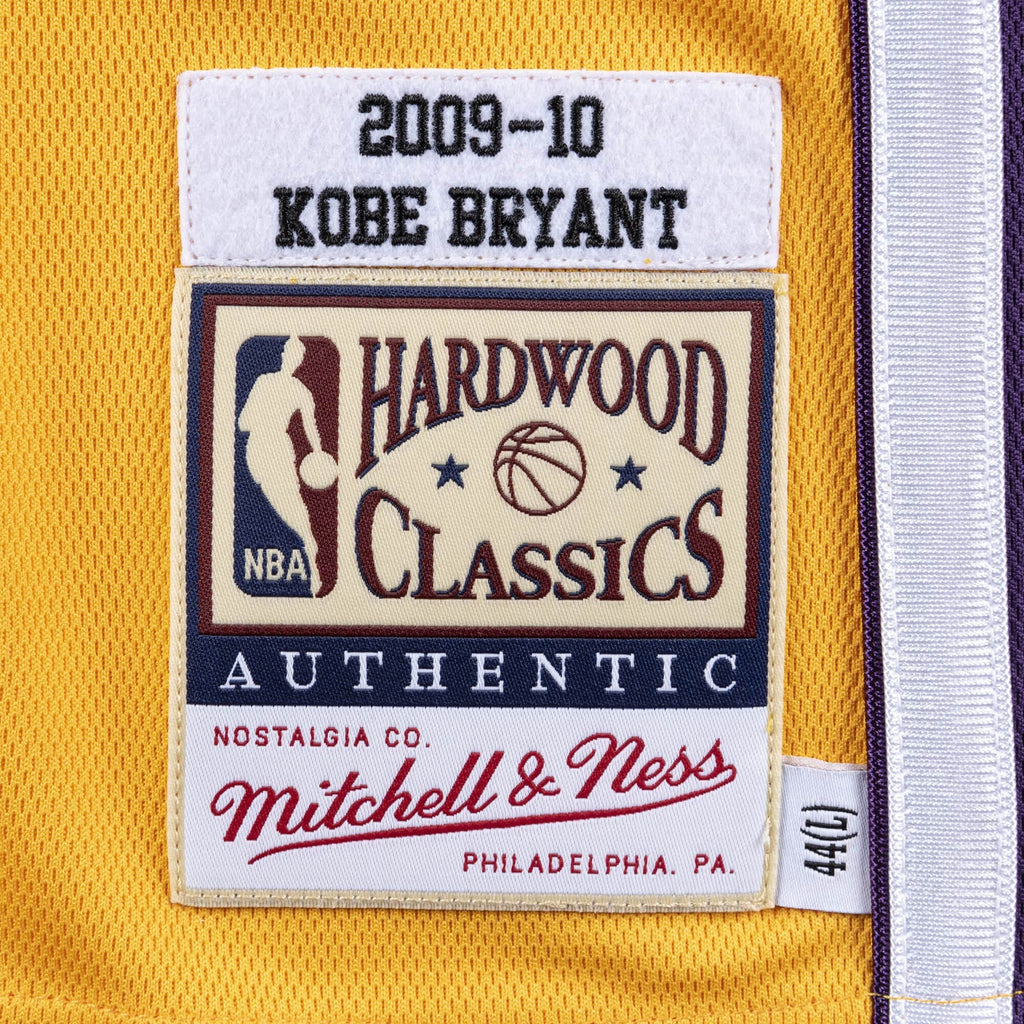 Mitchell & Ness x NBA Los Angeles Lakers 2009-10 Jersey ‘Kobe Bryant 24’ AJY4GS18450-LALLTGD09KBR