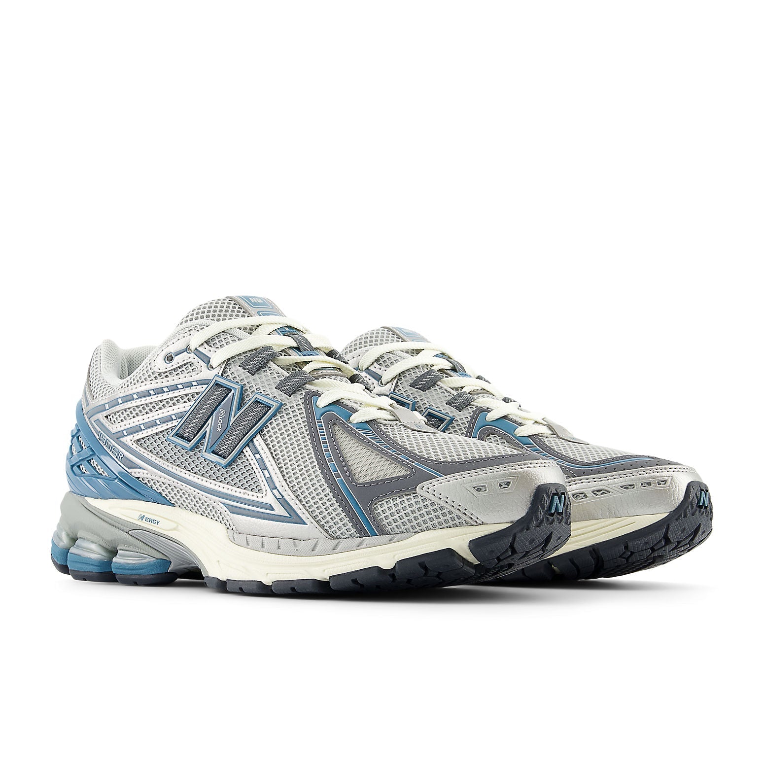New Balance 1906R ‘Silver Metalic’ M1906REO