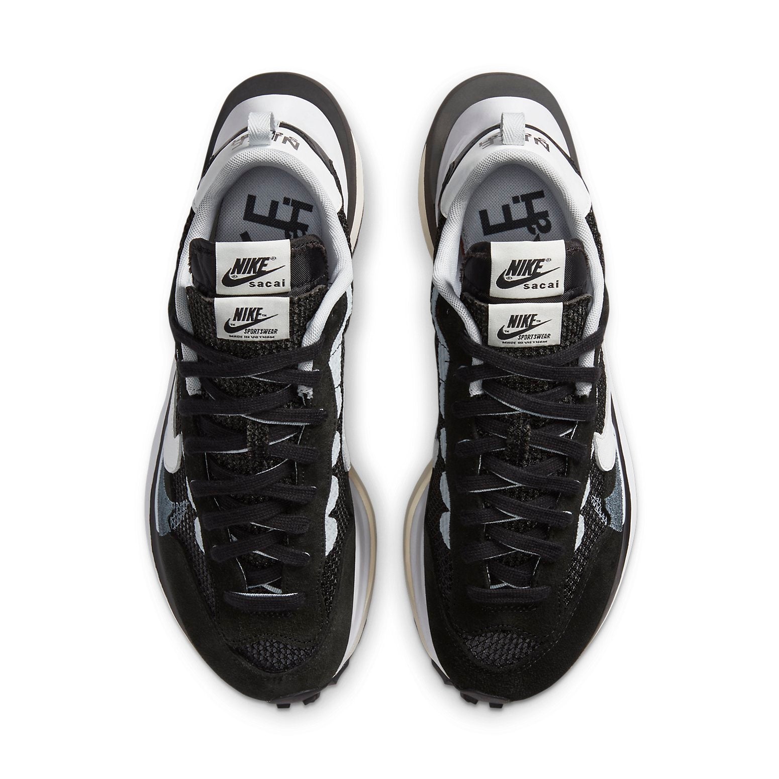 Nike x sacai VaporWaffle ‘Black White’ CV1363-001