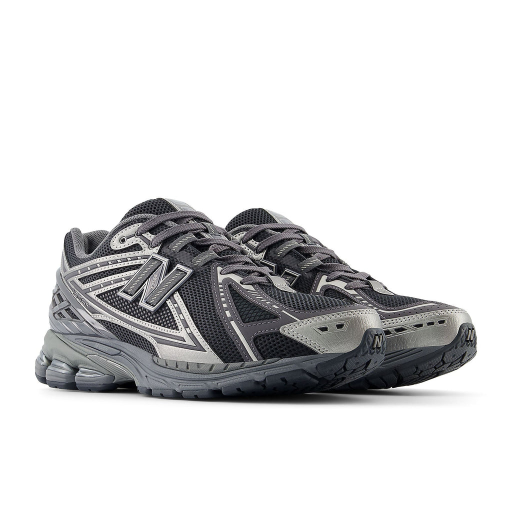 New Balance 1906R ‘Black Silver’ M1906RES