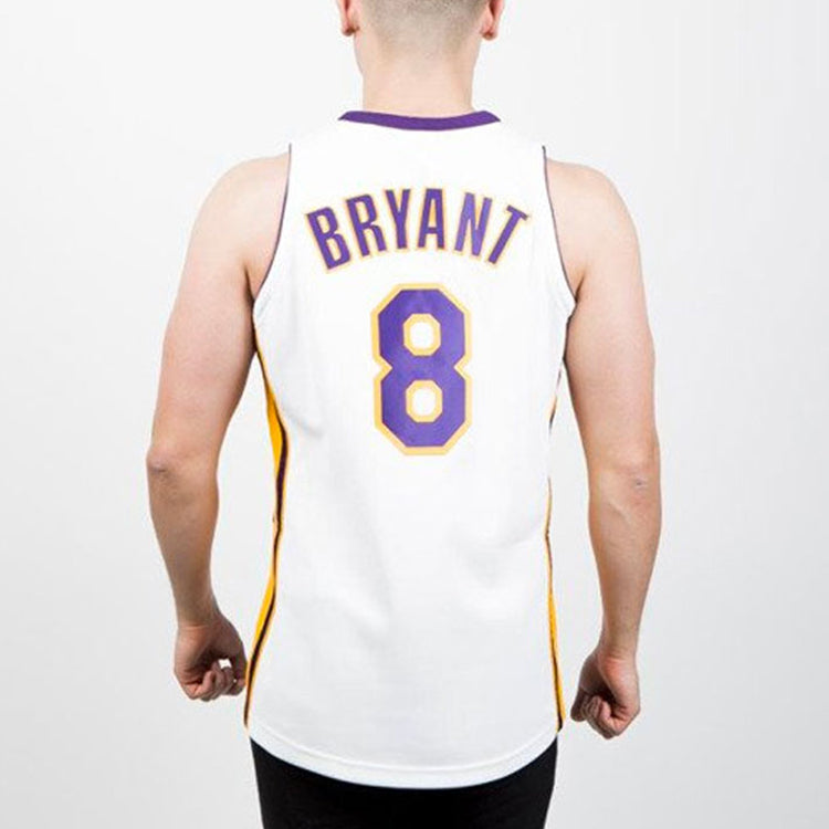 Mitchell & Ness NBA Authentic Jersey ‘Los Angeles Lakers – Kobe Bryant 2003-04’ BA64J8-LAL-W-BZU