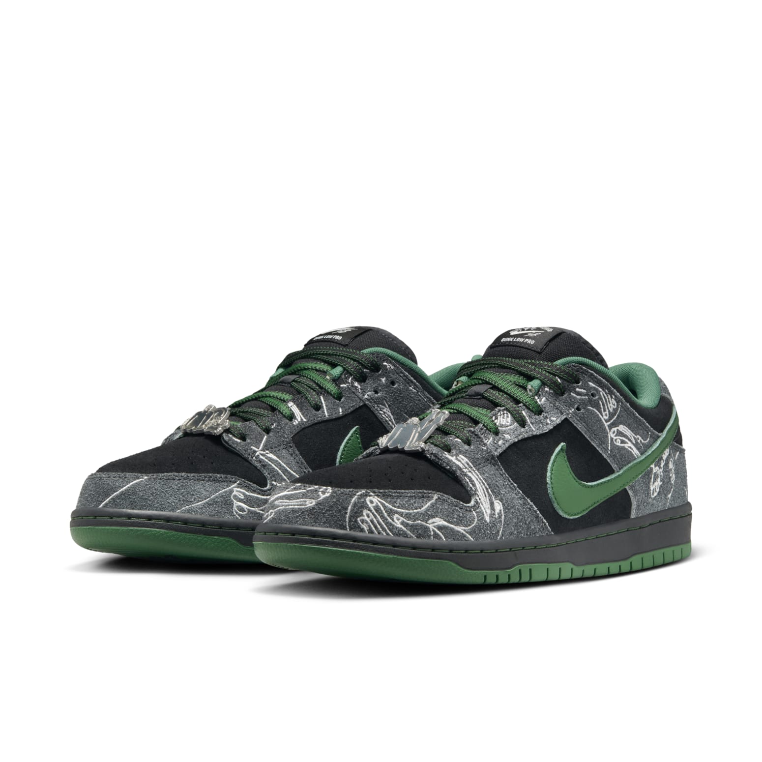 Nike x There Skateboard SB Dunk Low Pro ‘Anthracite Gorge Green’ HF7743-001