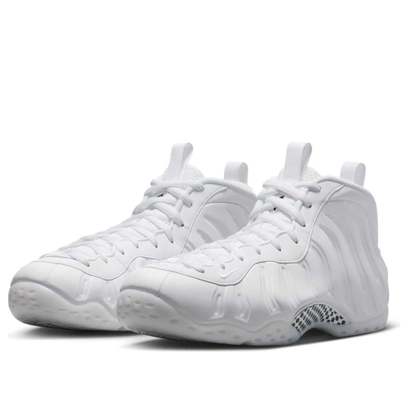 Nike Air Foamposite One ‘Triple White’ HJ5195-100