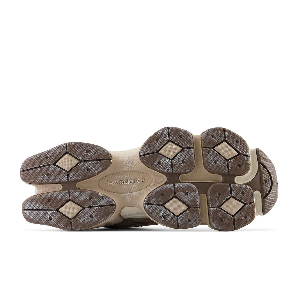 New Balance 9060 ‘Mushroom’ U9060PB
