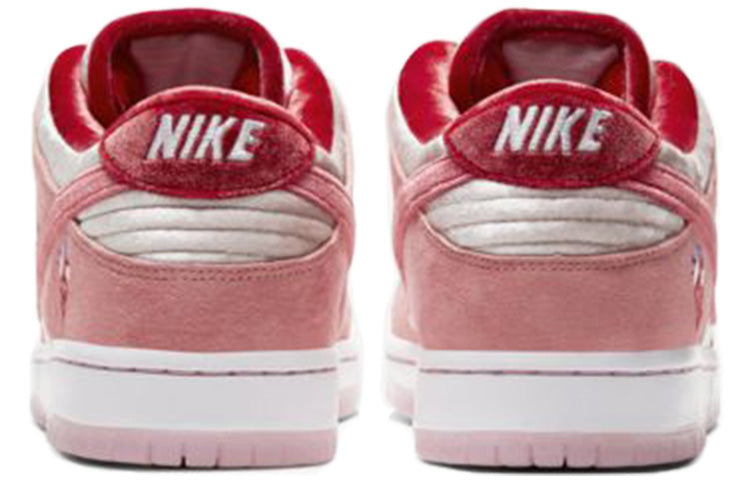 Nike x StrangeLove SB Dunk Low ‘Valentine’s Day’ CT2552-800