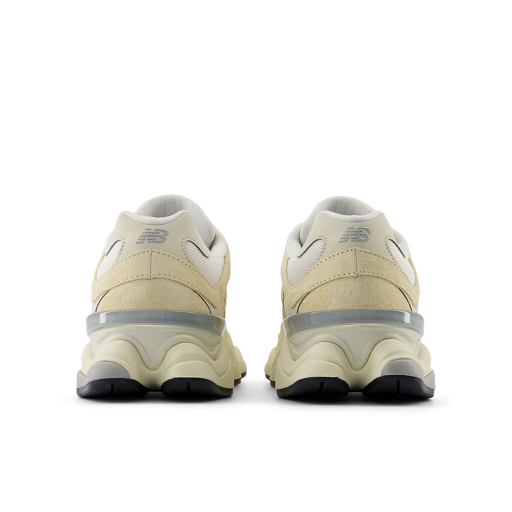 New Balance 9060 ‘Calcium Sea Salt’ U9060WNB