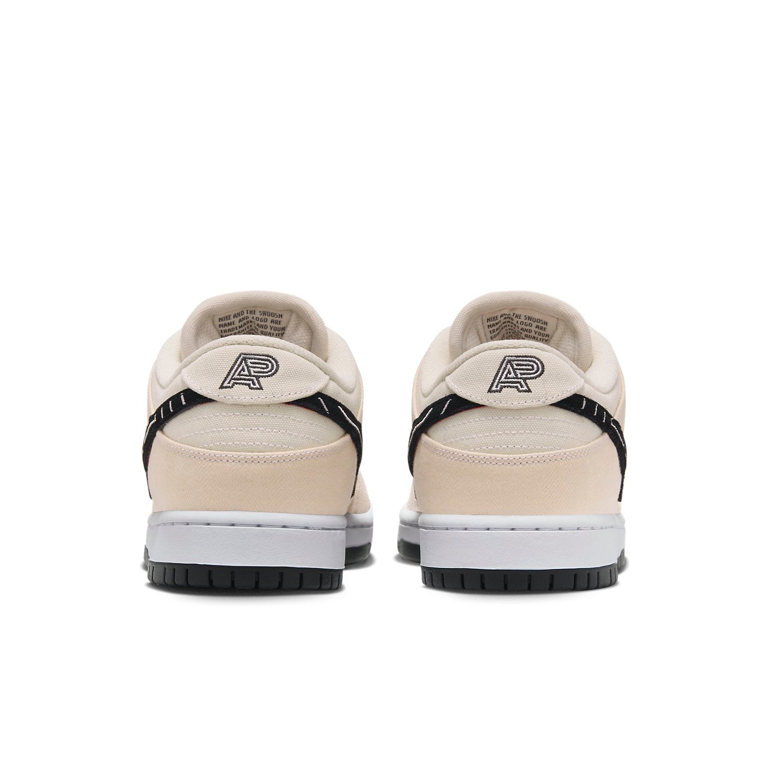 Nike SB Dunk Low ‘Albino & Preto – Pearl White’ FD2627-200