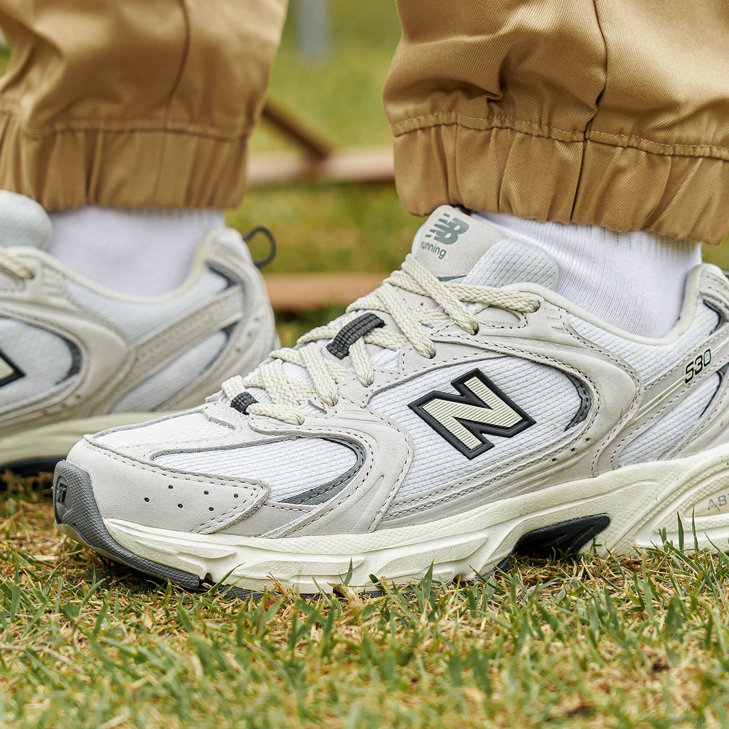 New Balance 530 ‘Grey White’ MR530DG