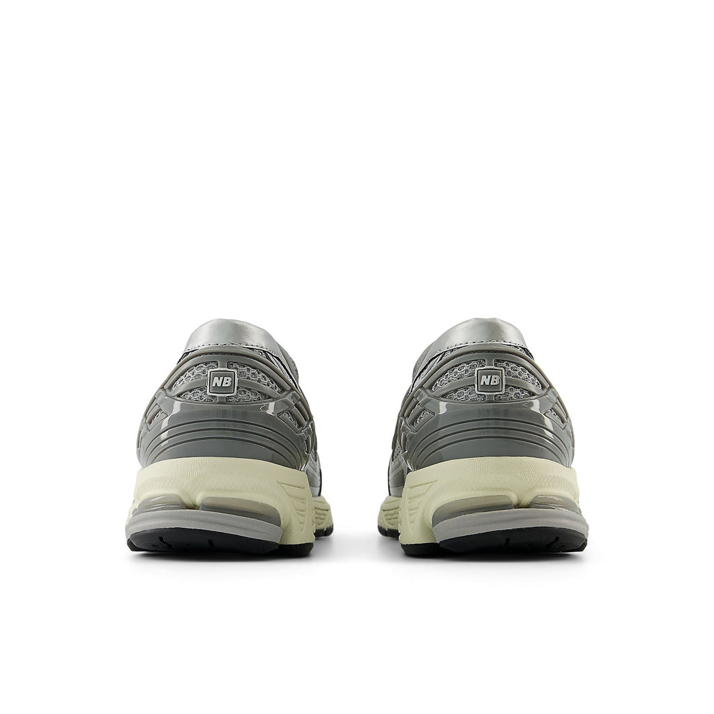 New Balance 1906L ‘Metallic Silver’ U1906LAE