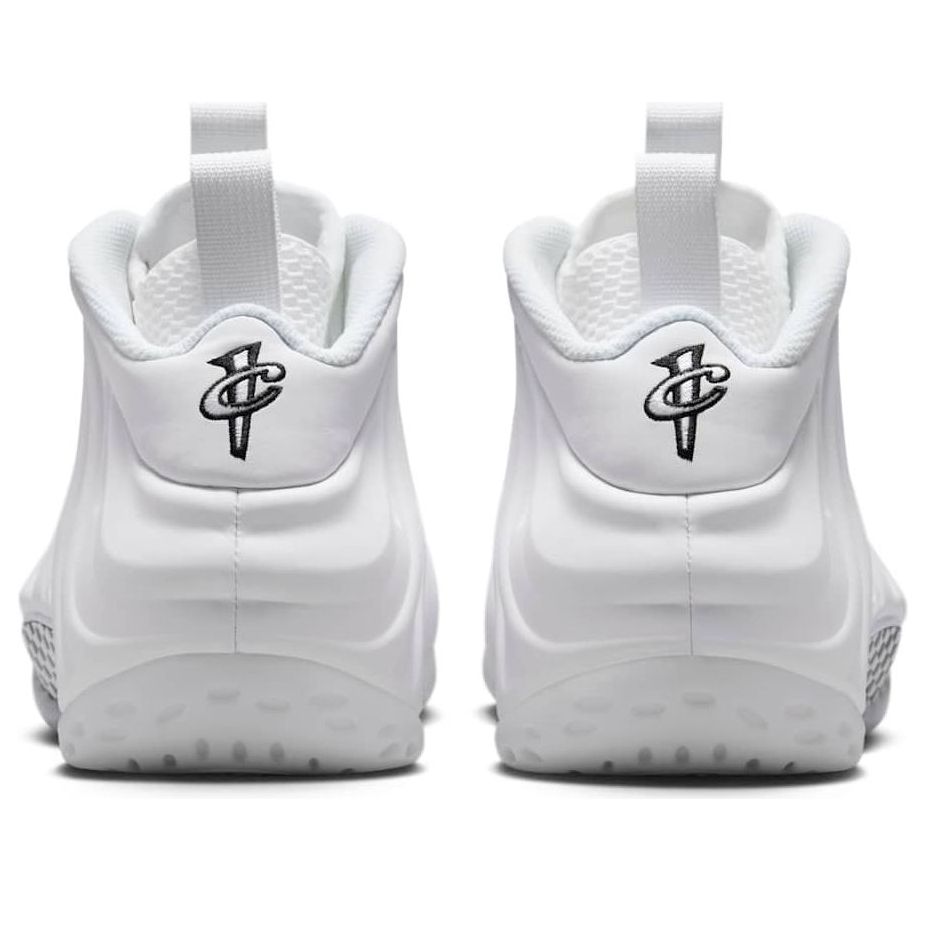 Nike Air Foamposite One ‘Triple White’ HJ5195-100