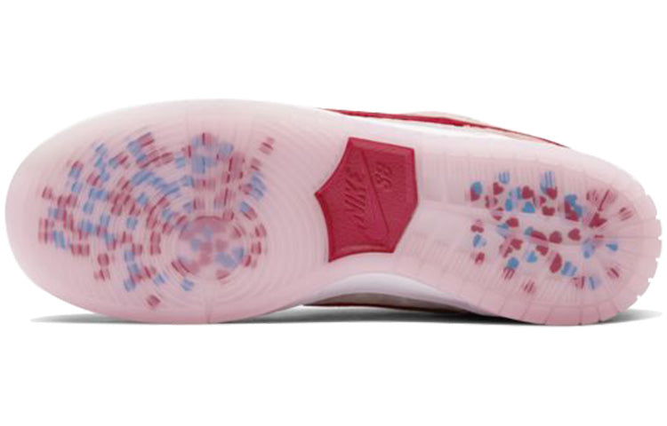 Nike x StrangeLove SB Dunk Low ‘Valentine’s Day’ CT2552-800