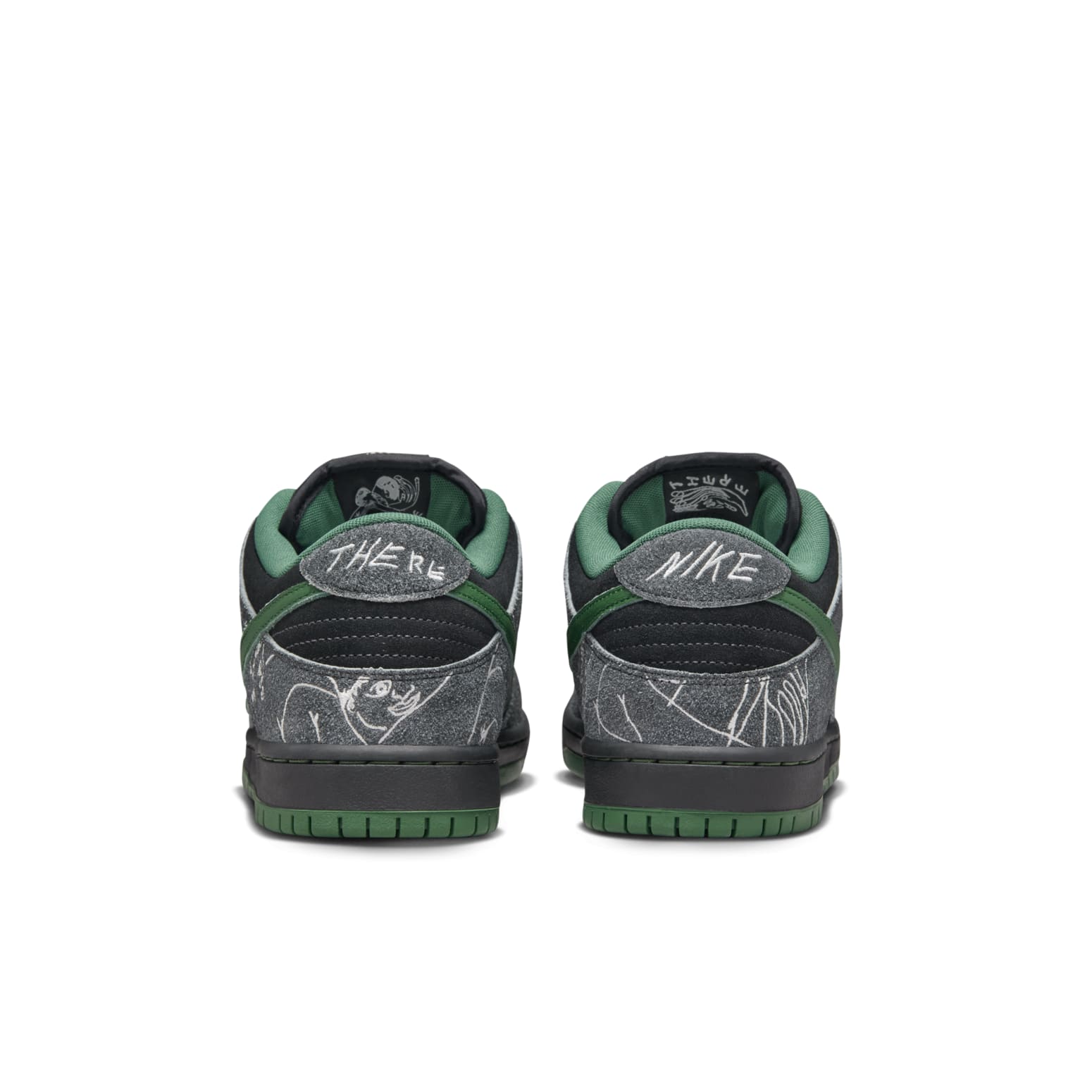Nike x There Skateboard SB Dunk Low Pro ‘Anthracite Gorge Green’ HF7743-001
