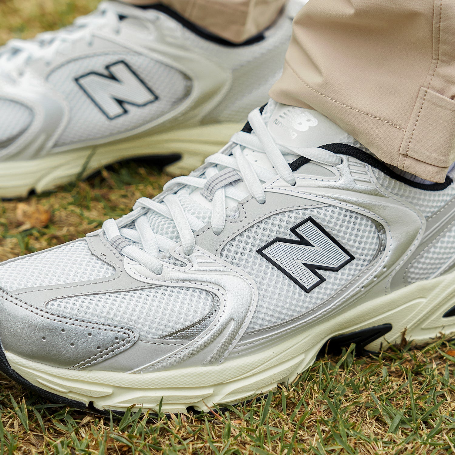 New Balance 530 ‘Silver Black’ MR530TA
