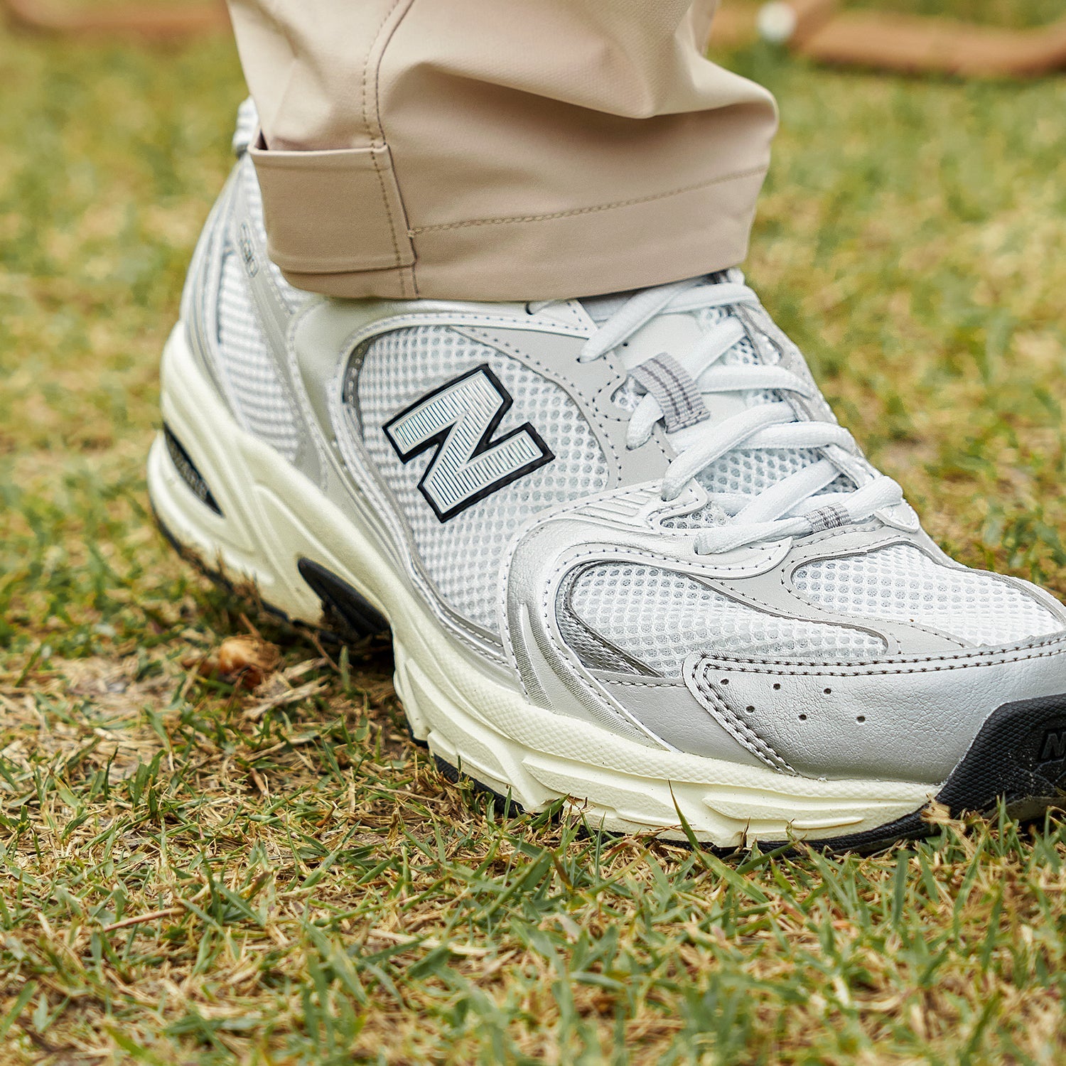 New Balance 530 ‘Silver Black’ MR530TA