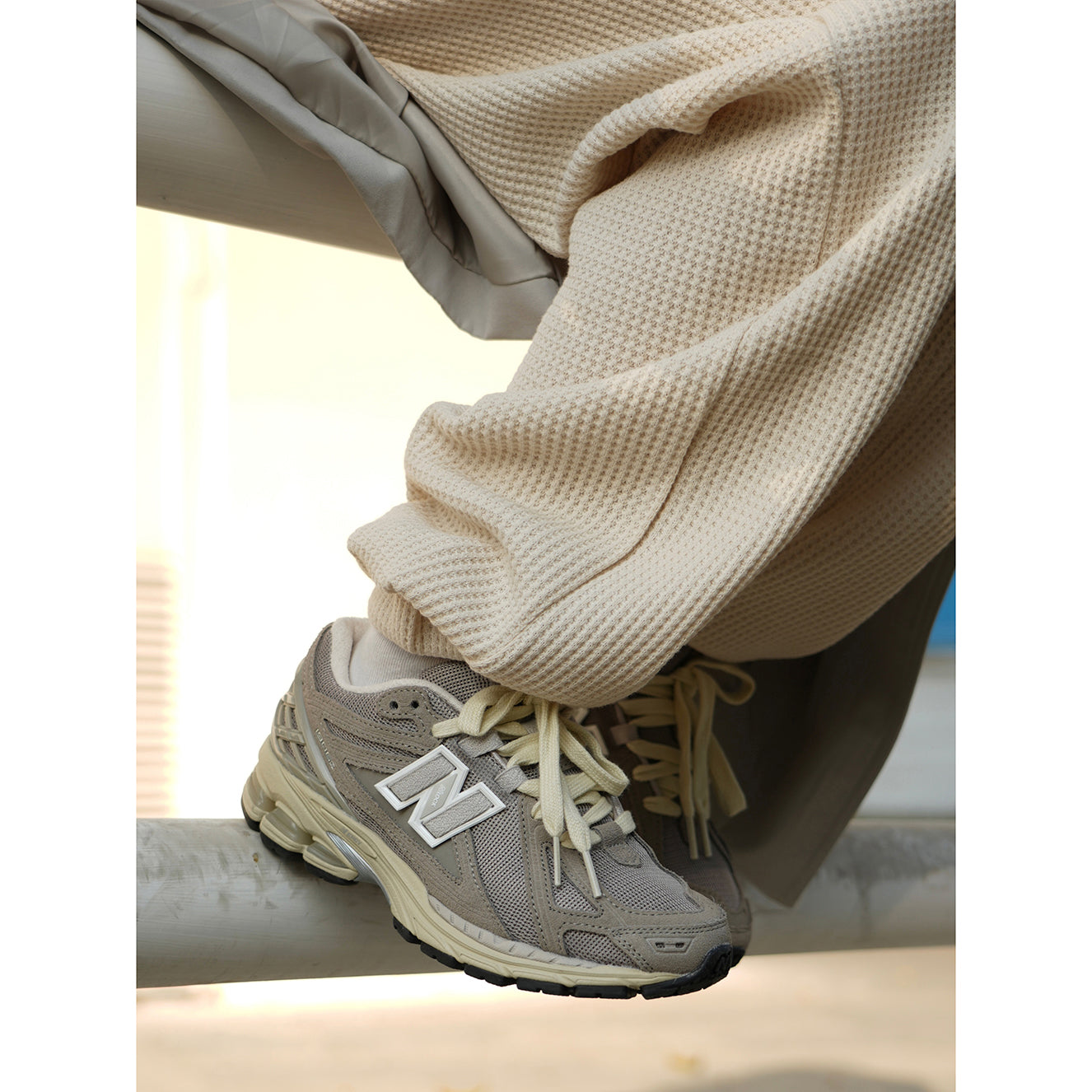 New Balance 1906R ‘Beige Cream’ M1906RL