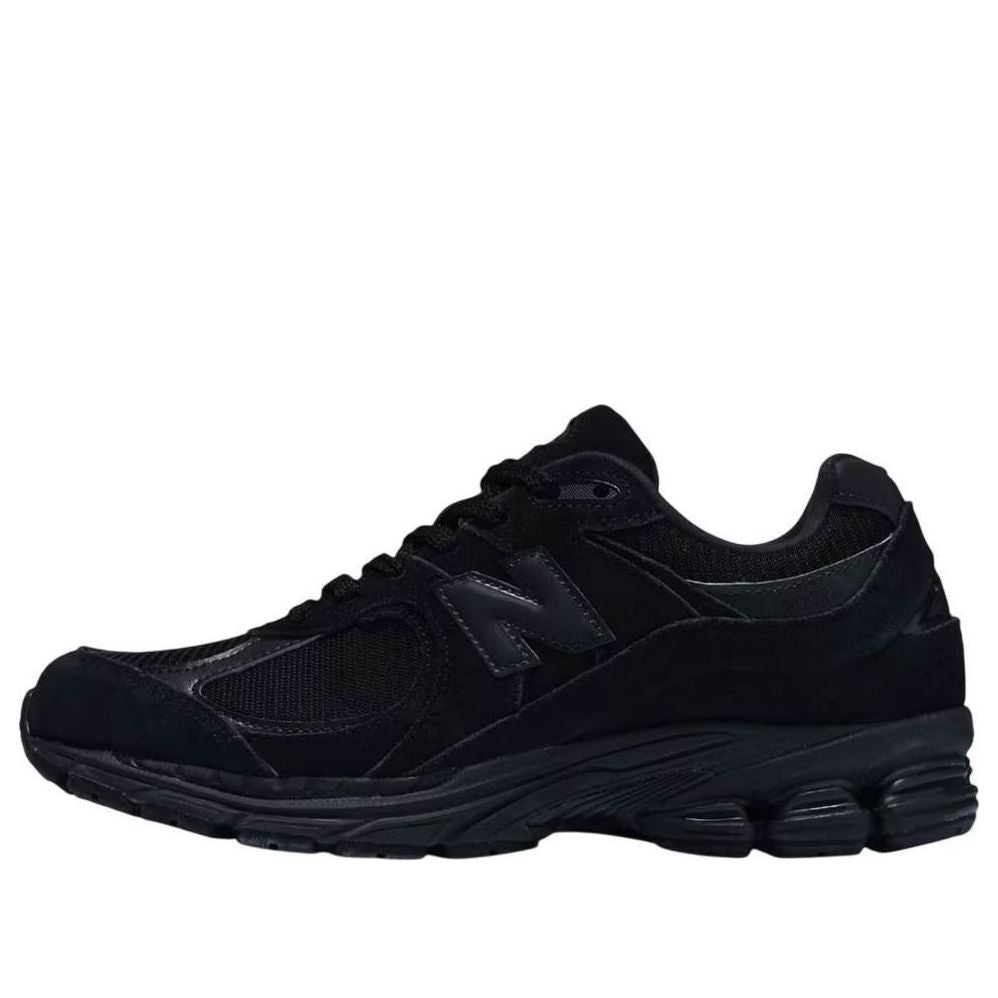 New Balance 2002R ‘Black Cat’ U2002RBL