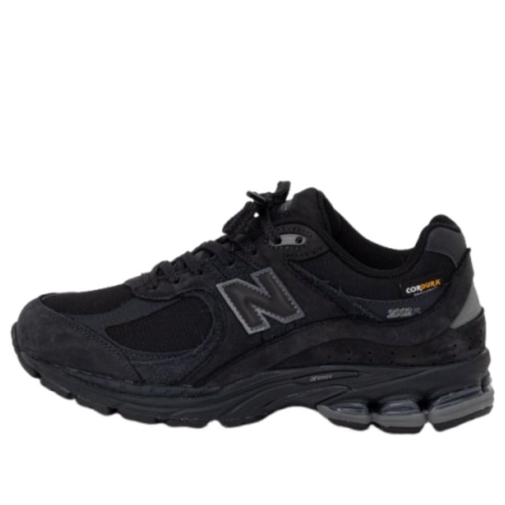 New Balance 2002R ‘Cordura Phantom Black’ M2002RPJ