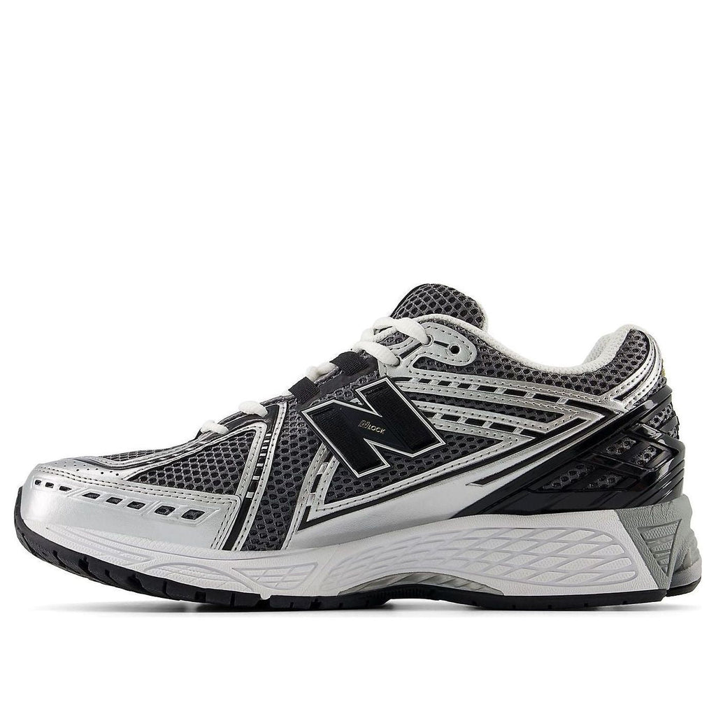 New Balance 1906R ‘Sliver Metallic Black’ U1906RCG