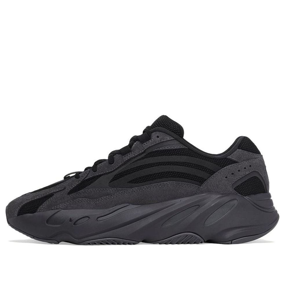 adidas Yeezy Boost 700 V2 ‘Vanta’ FU6684