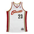 Mitchell & Ness NBA Swingman Jersey ‘Cleveland Cavaliers – LeBron James 2004’ BA84SN-CCA-W-C8Q