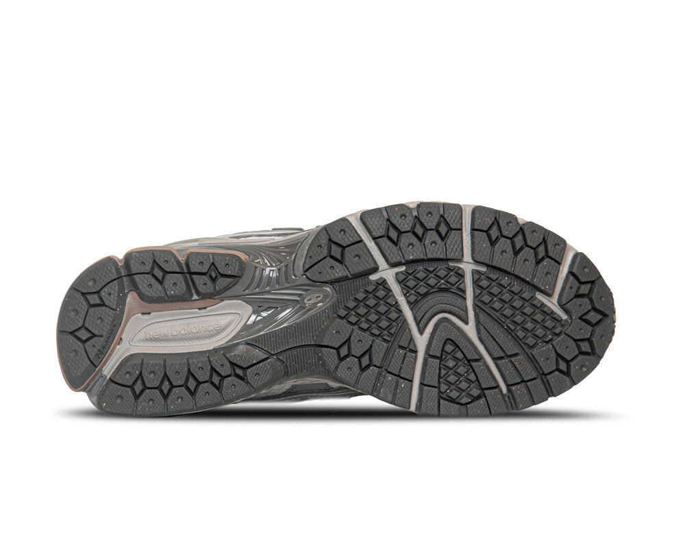 New Balance 1906R ‘Grey Olivine’ M1906NV1